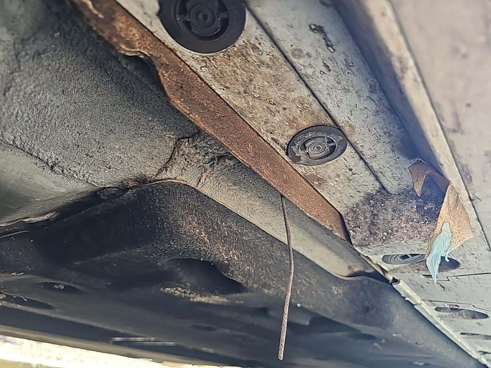 2022 Toyota Avalon Hybrid Limited FWD