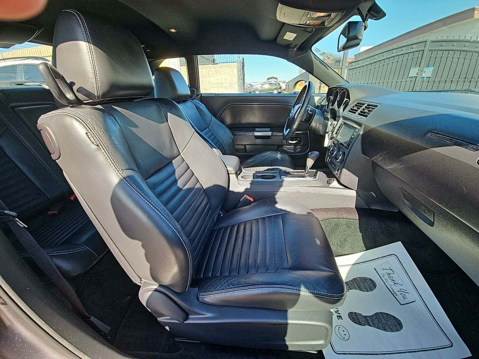 2013 Dodge Challenger R/T Classic RWD