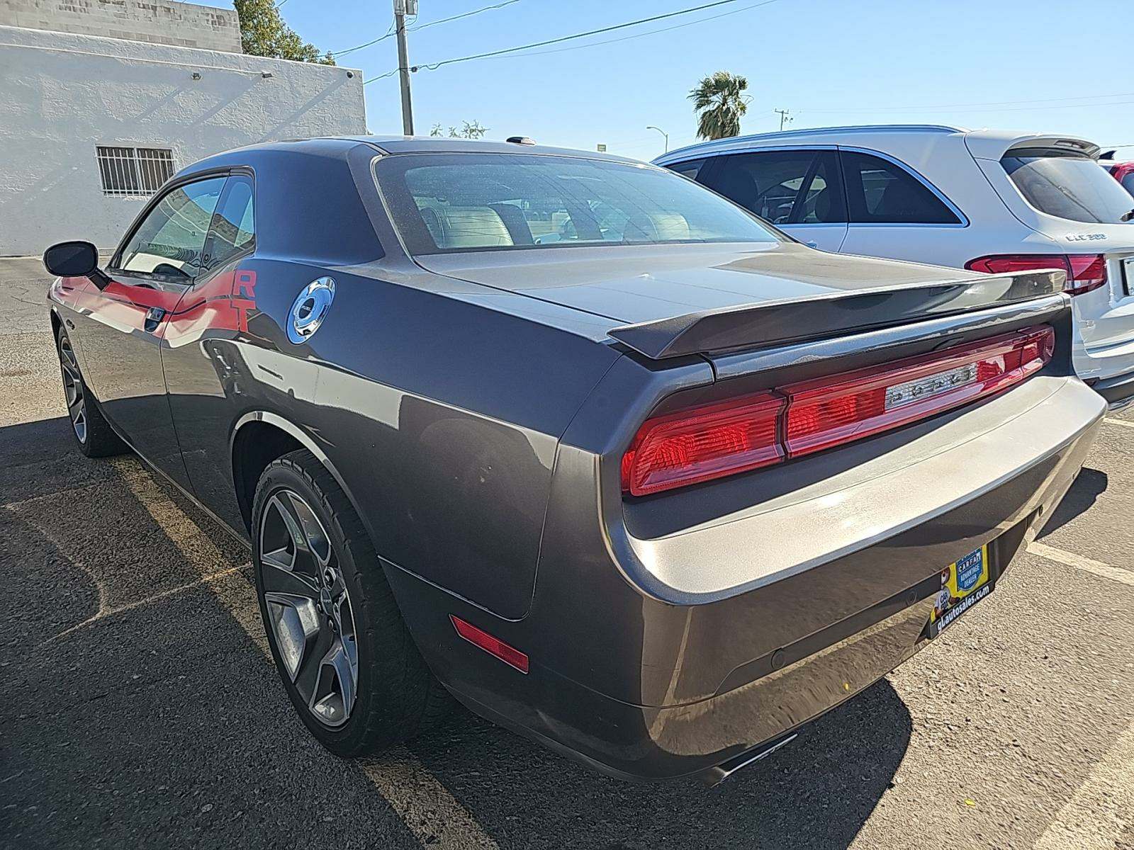 2013 Dodge Challenger R/T Classic RWD