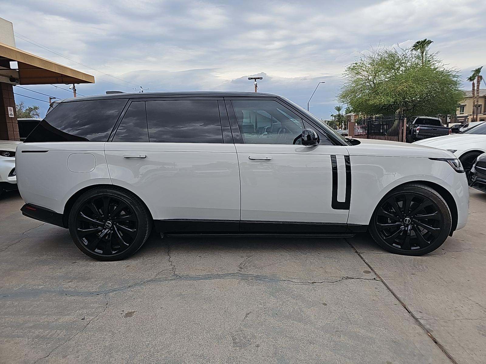 2023 Land Rover Range Rover Autobiography LWB AWD