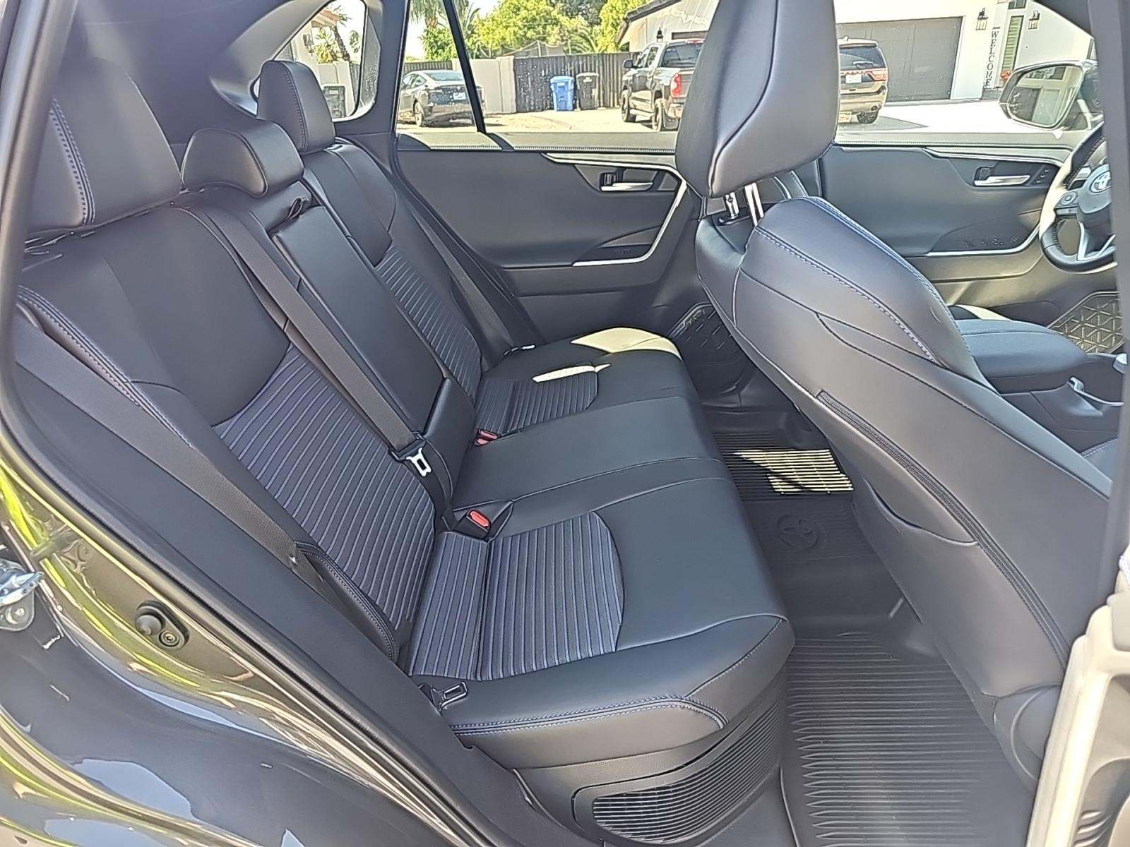 2025 Toyota RAV4 Hybrid XSE AWD