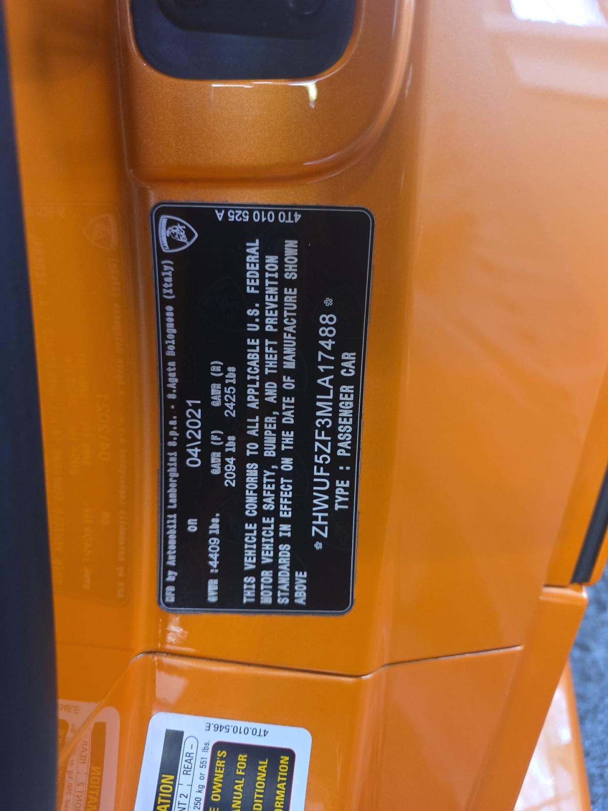 2021 Lamborghini Huracan EVO RWD