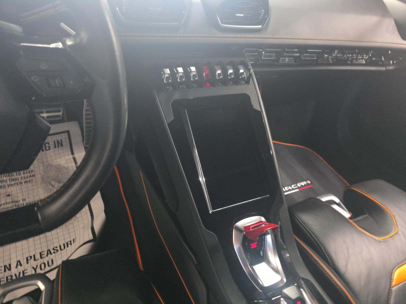 2021 Lamborghini Huracan EVO RWD