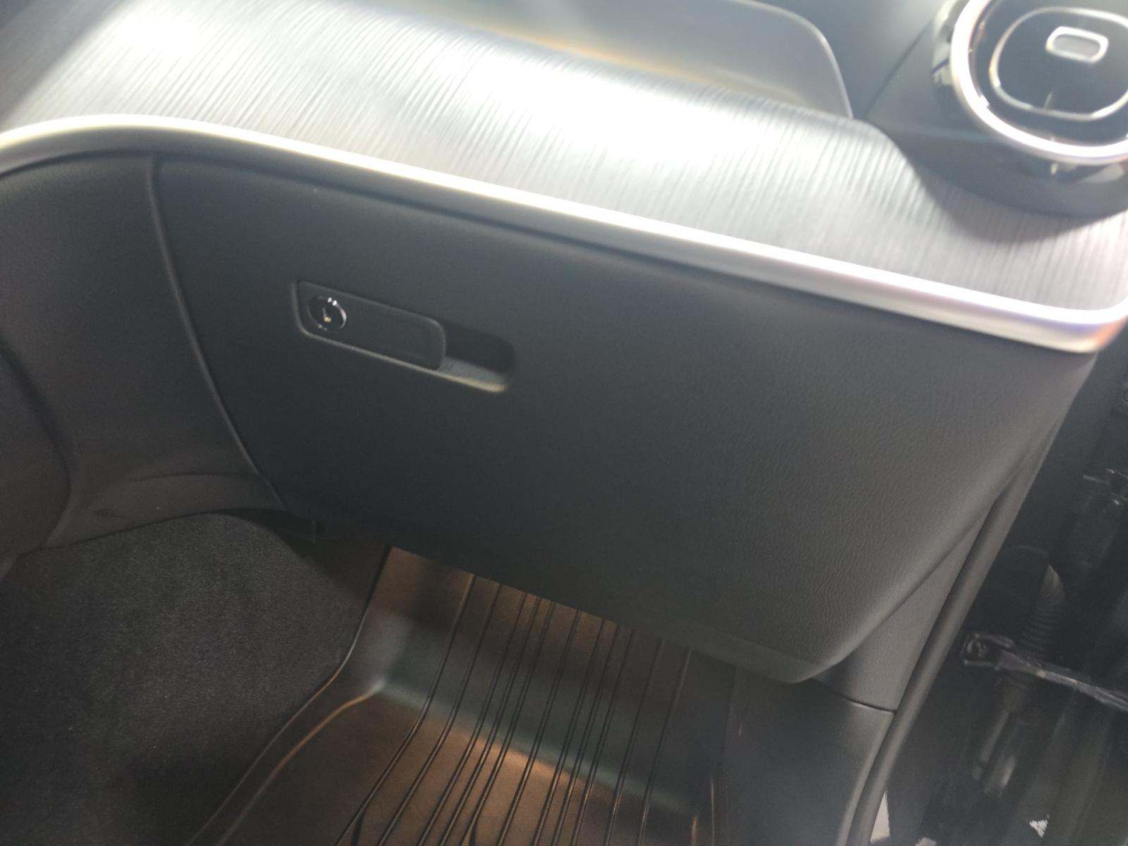 2024 Mercedes-Benz GLC GLC 300 AWD