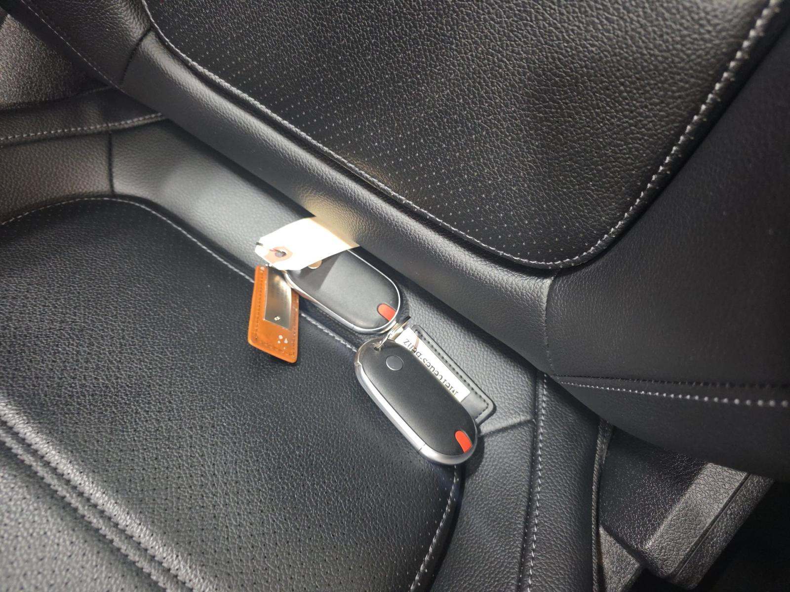 2024 Mercedes-Benz GLC GLC 300 AWD