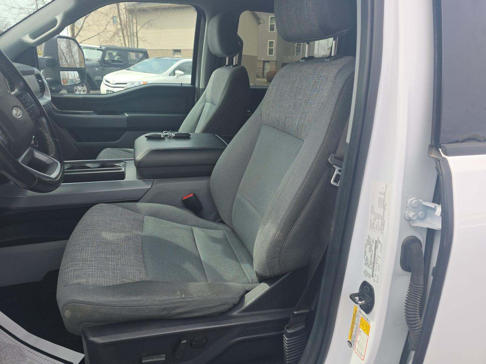 2022 Ford F-150 XLT AWD