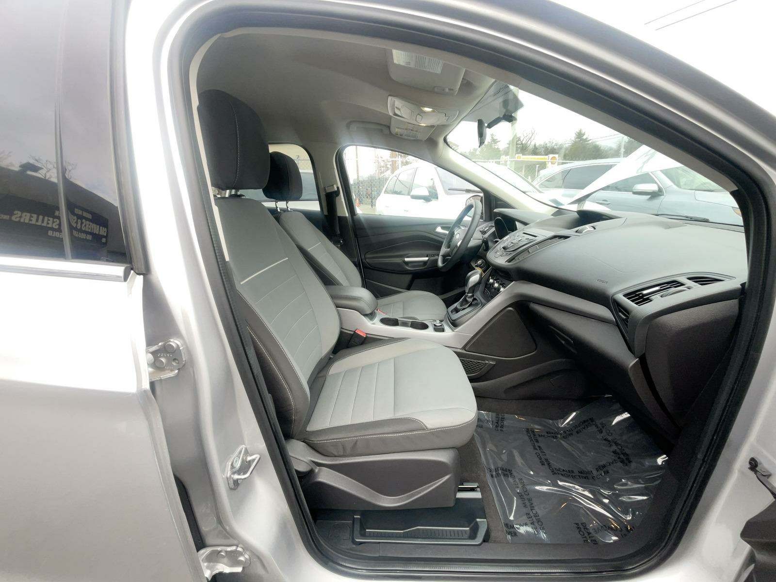 2015 Ford Escape SE FWD