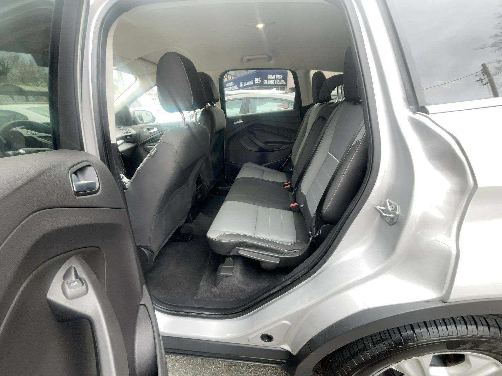 2015 Ford Escape SE FWD