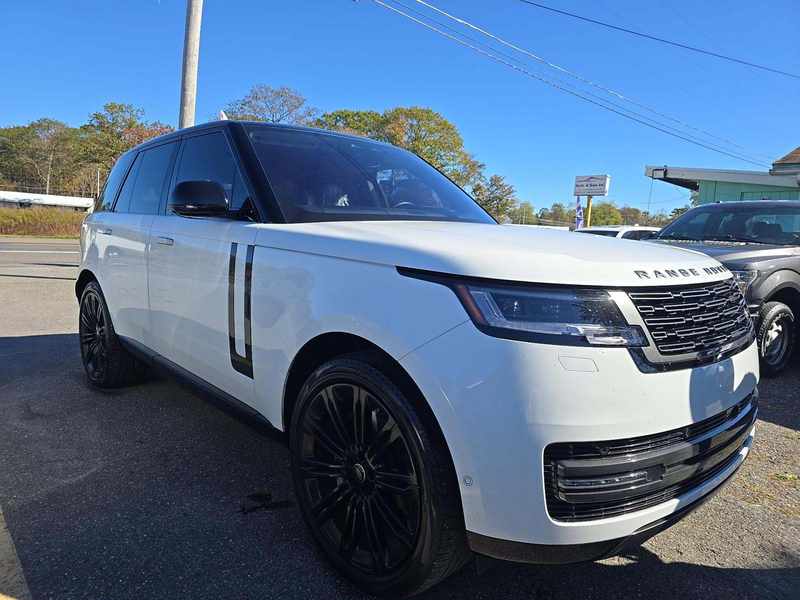 2022 Land Rover Range Rover SE AWD