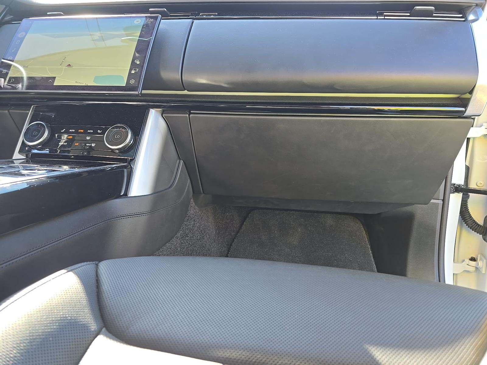 2022 Land Rover Range Rover SE AWD