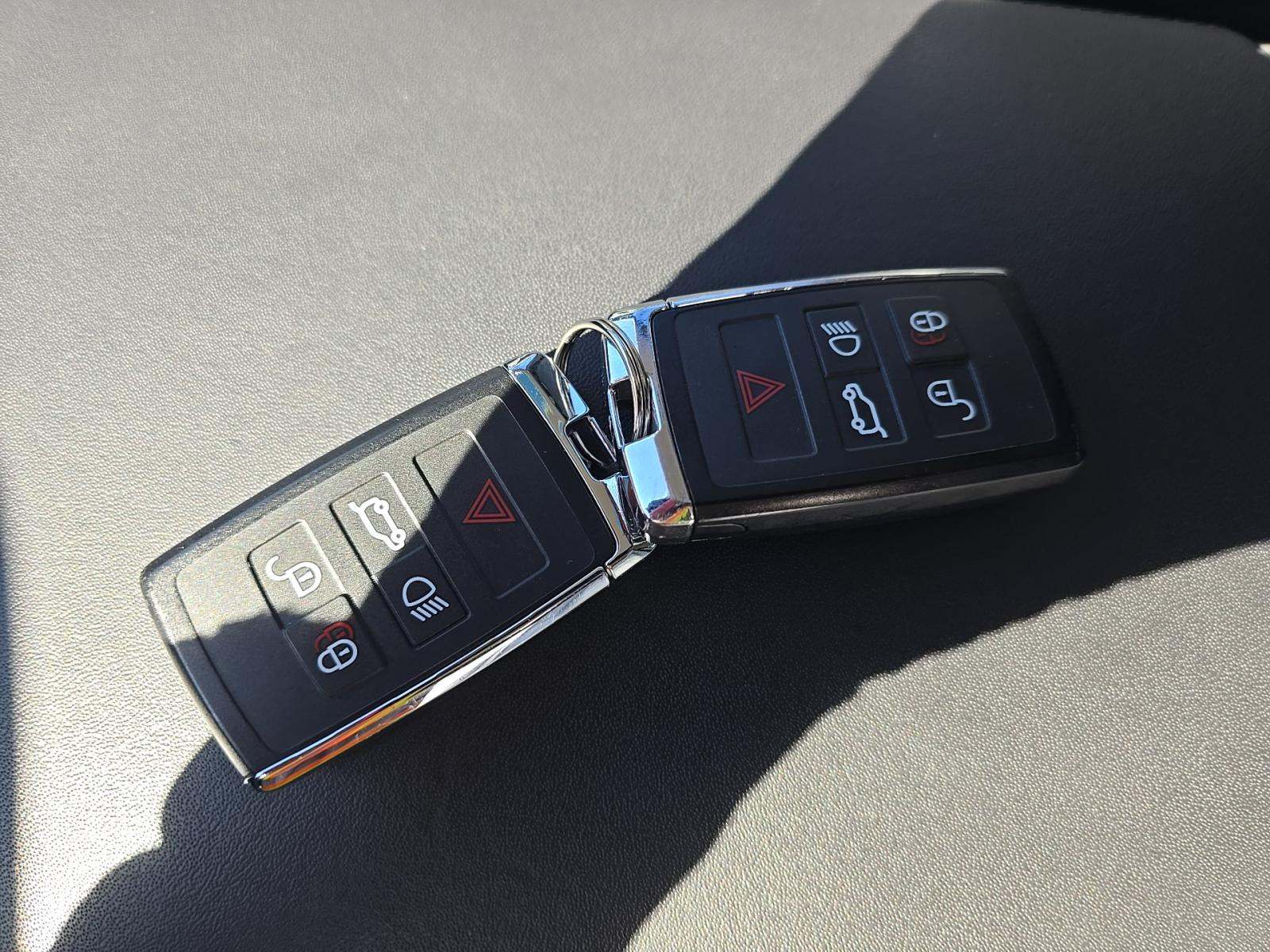 2022 Land Rover Range Rover SE AWD