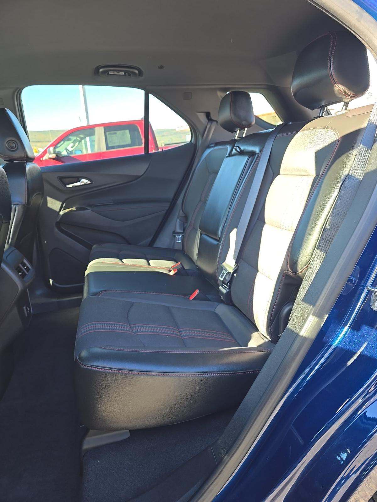 2023 Chevrolet Equinox RS AWD