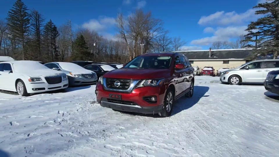 2018 Nissan Pathfinder SV