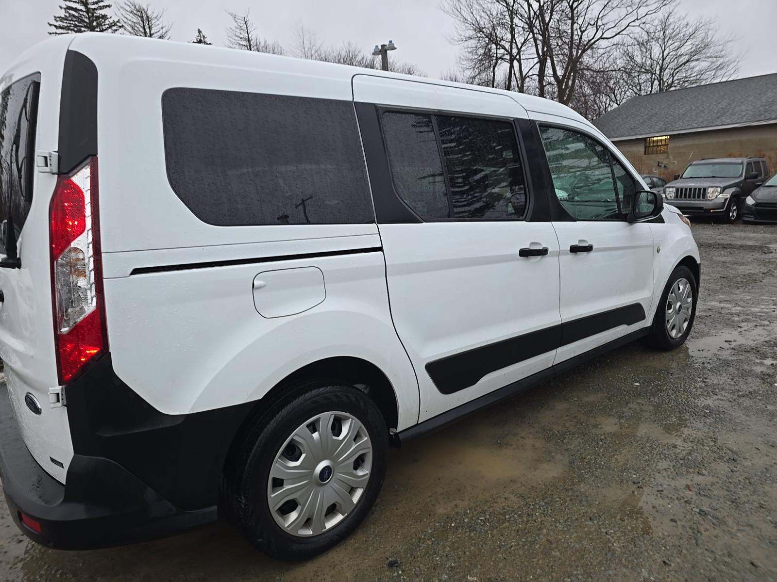FORD TRANSIT CONNECT - 3