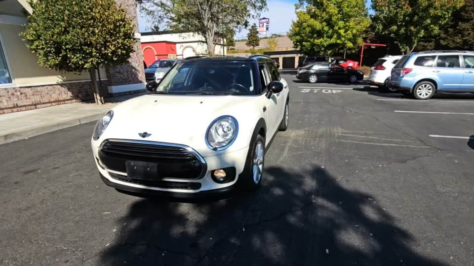 2016 MINI Clubman Cooper