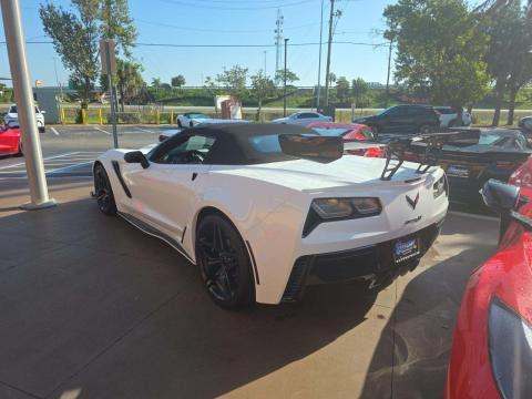 CHEVROLET ZR1 - 2