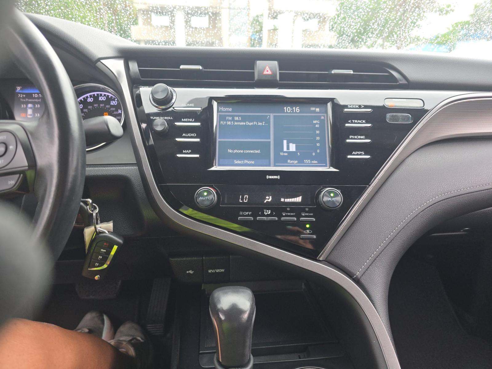 TOYOTA CAMRY - 10