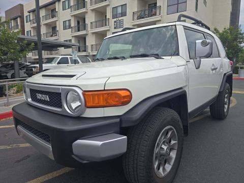 2013 Toyota FJ Cruiser Base AWD