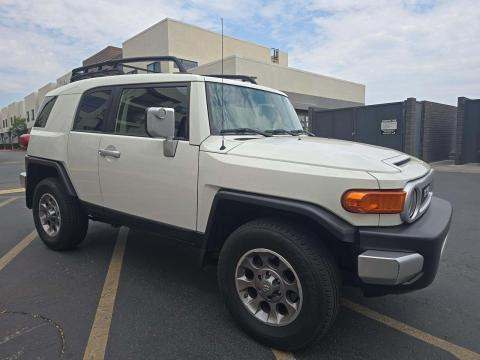 2013 Toyota FJ Cruiser Base AWD