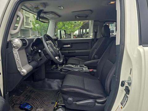 2013 Toyota FJ Cruiser Base AWD