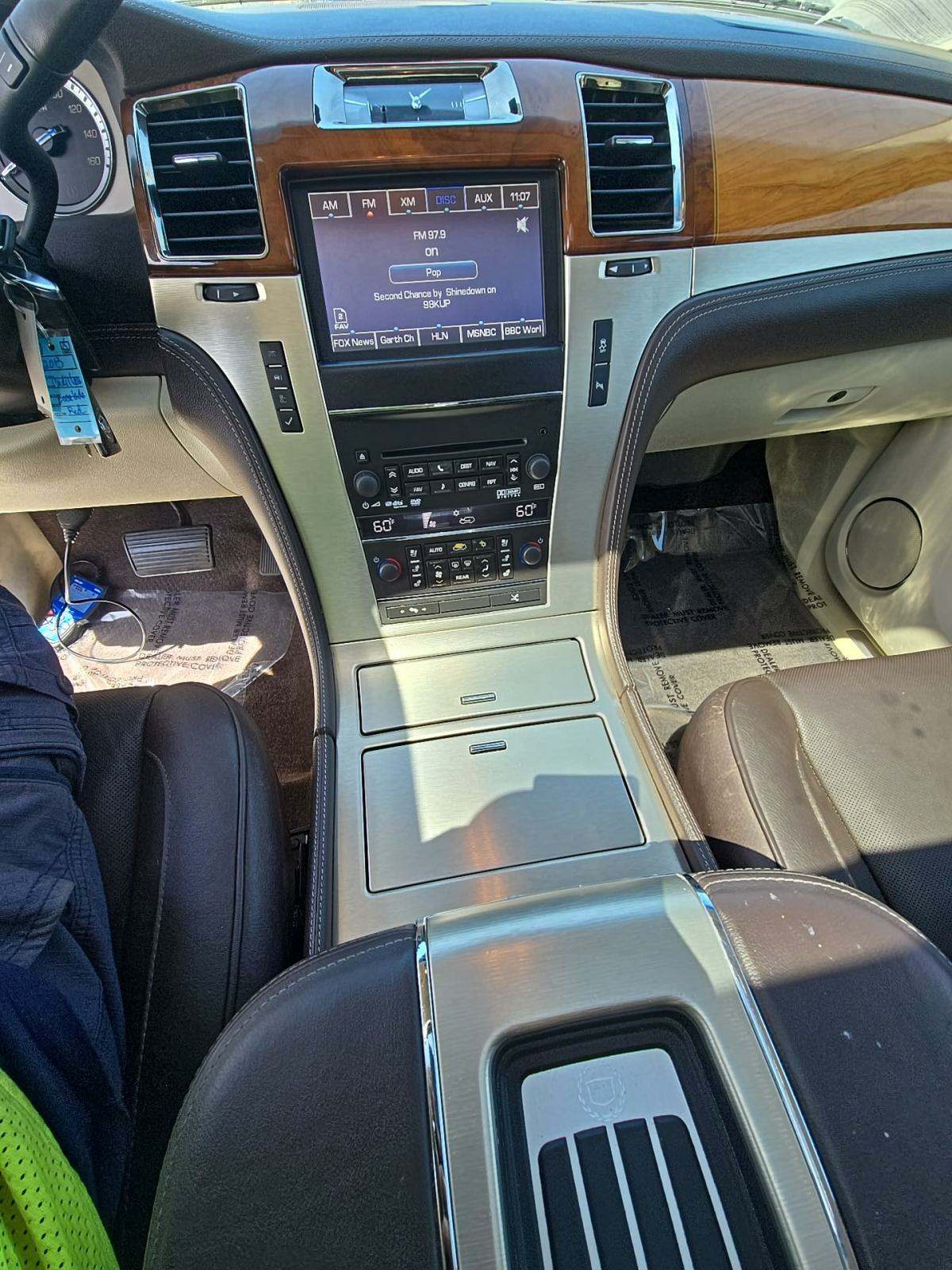 2013 Cadillac Escalade Platinum AWD