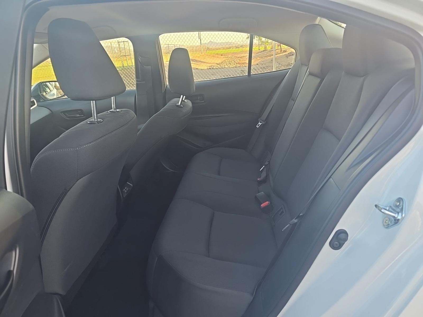 2025 Toyota Corolla LE FWD