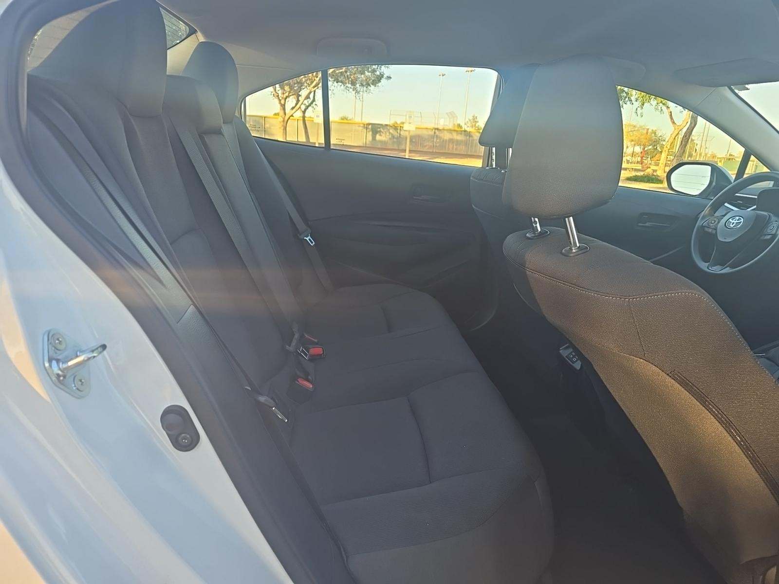 2025 Toyota Corolla LE FWD