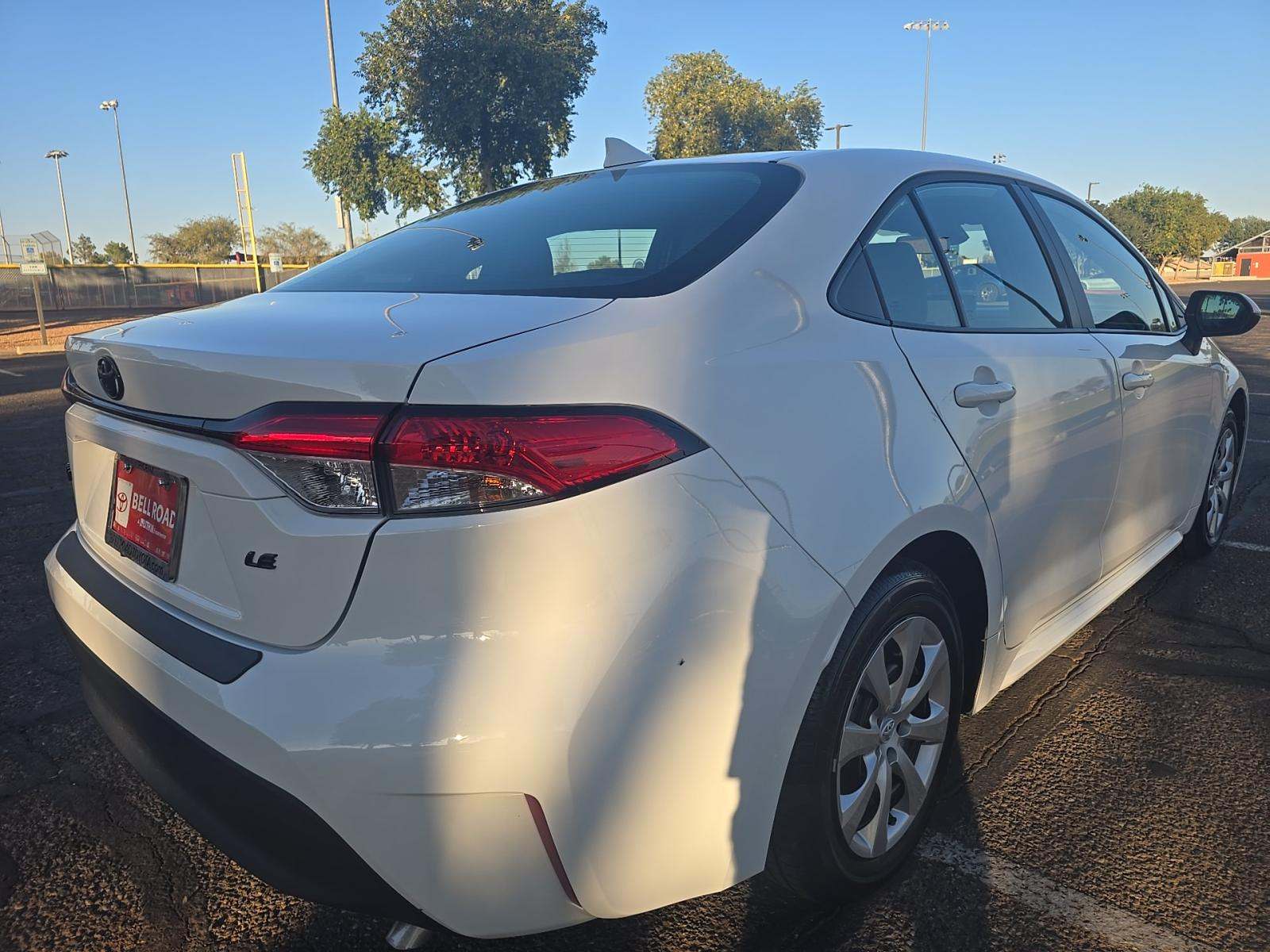 2025 Toyota Corolla LE FWD