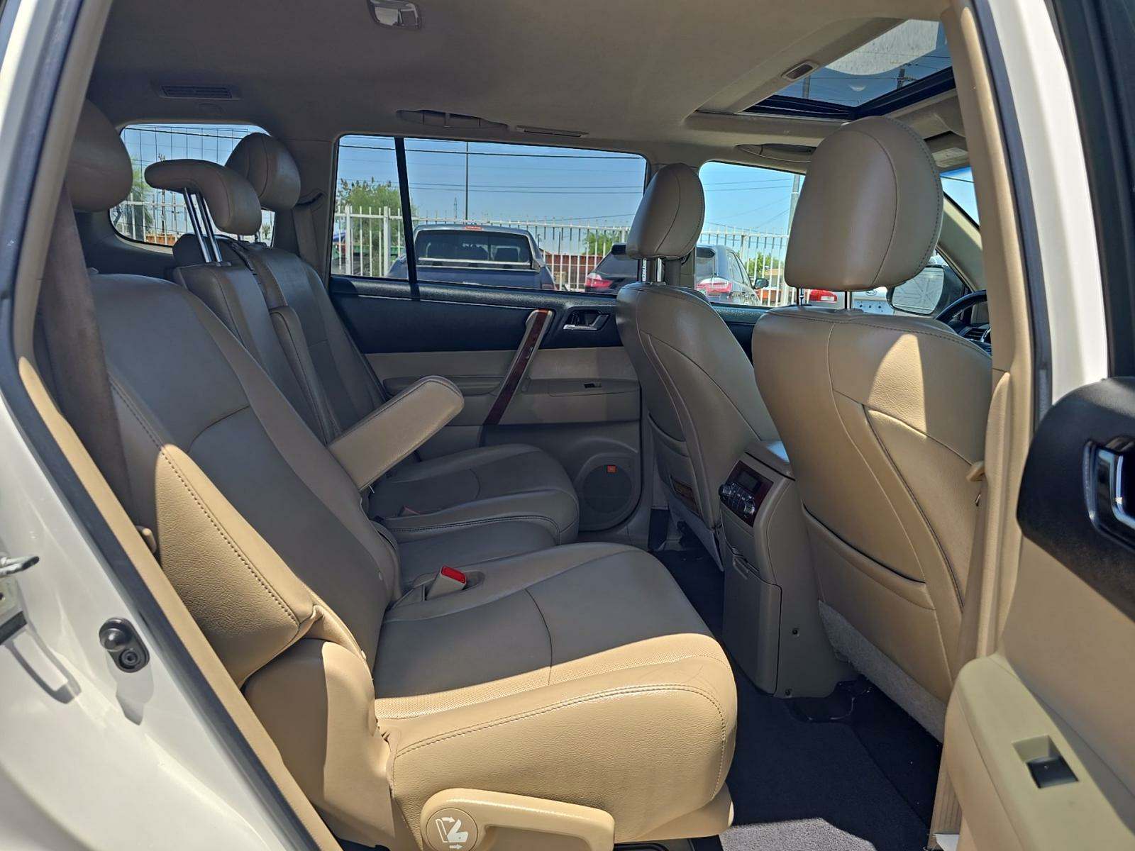 2013 Toyota Highlander Limited FWD