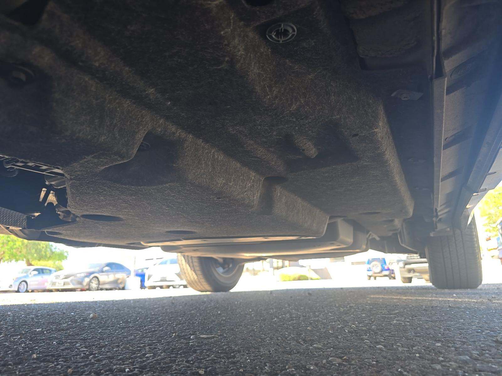 2022 Toyota Highlander Hybrid XLE FWD