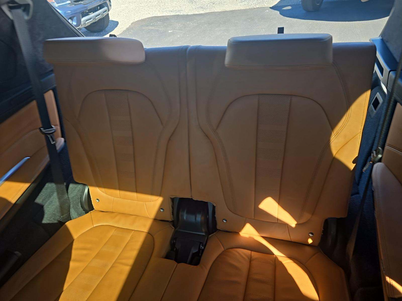 2021 BMW X7 M50i AWD