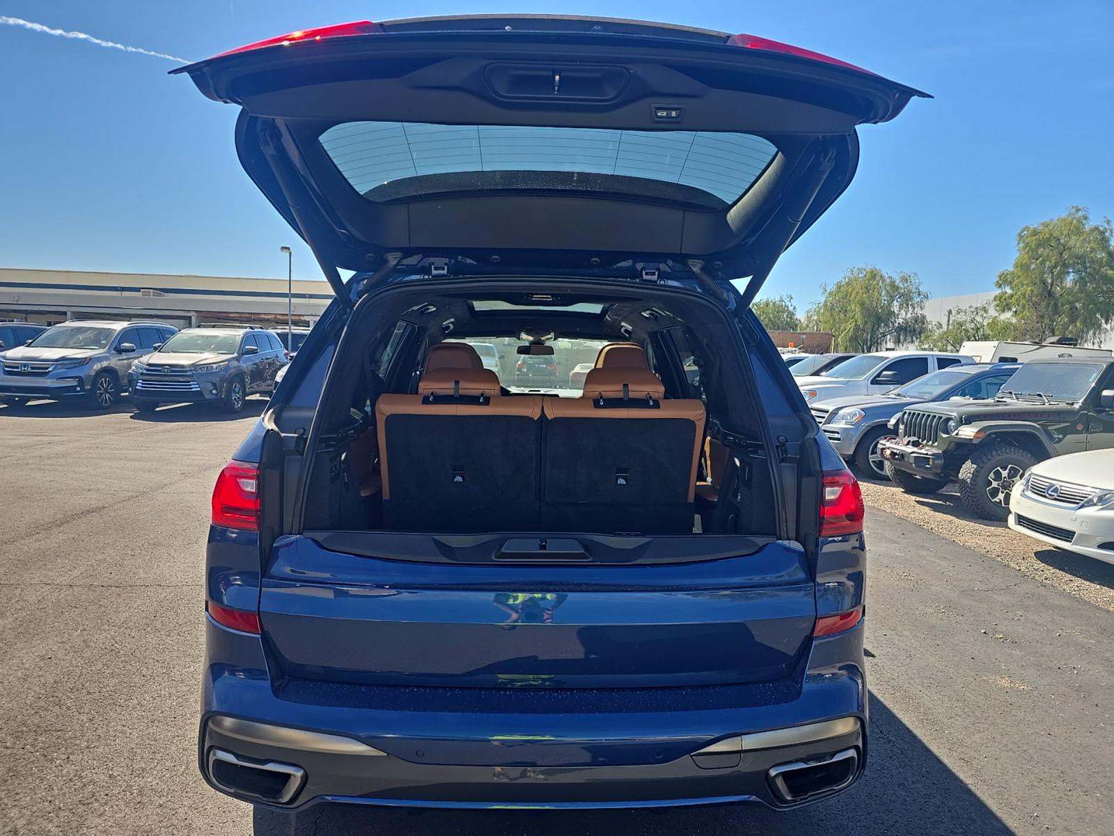 2021 BMW X7 M50i AWD