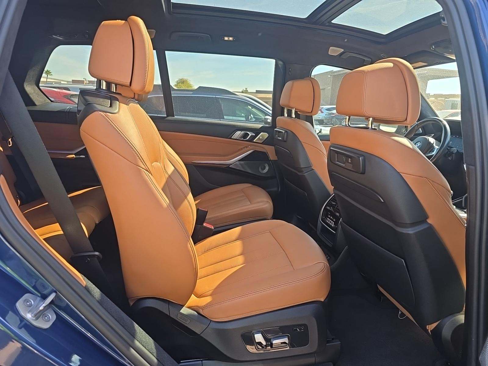 2021 BMW X7 M50i AWD