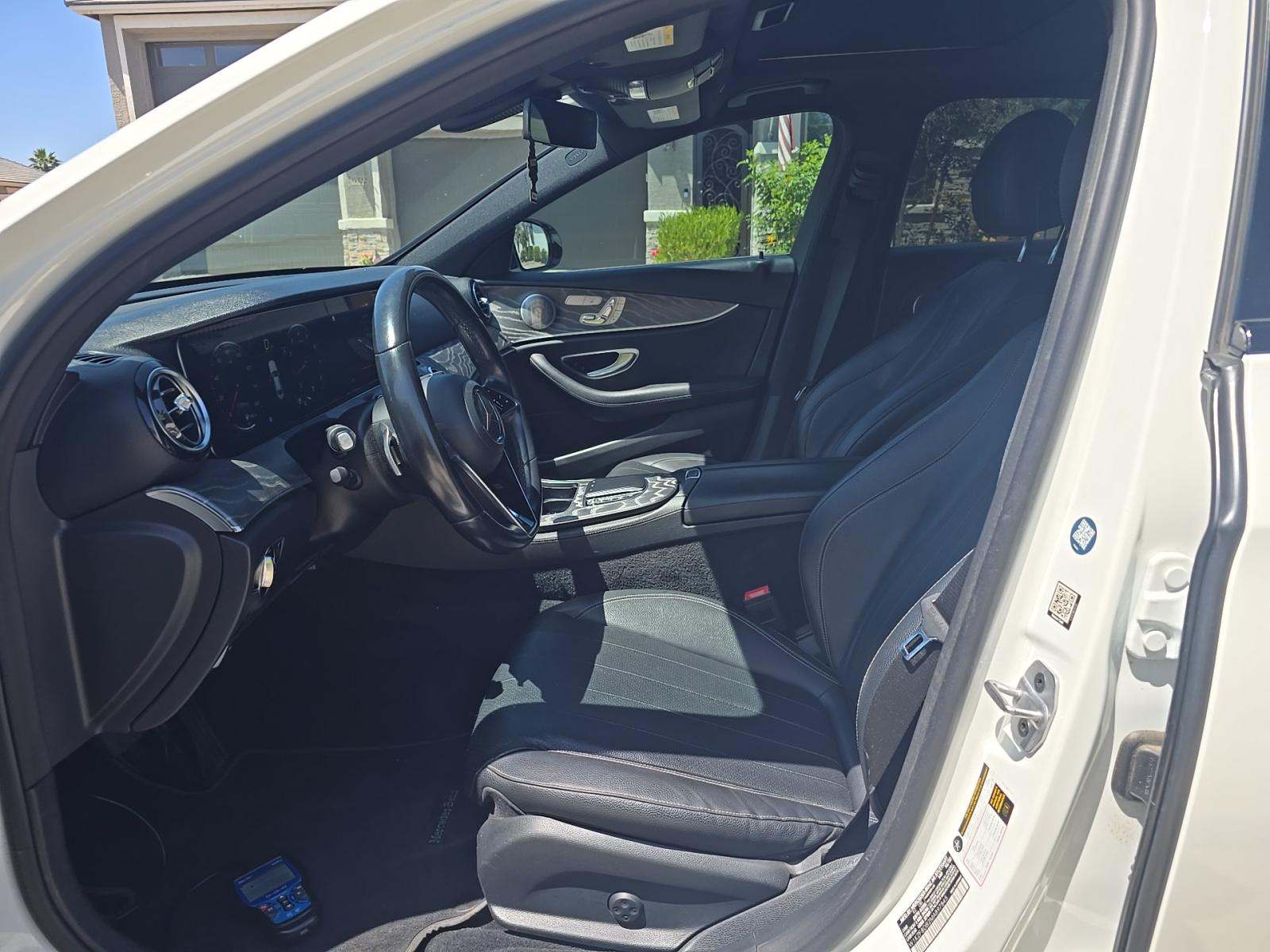 MERCEDES-BENZ E-CLASS - 6