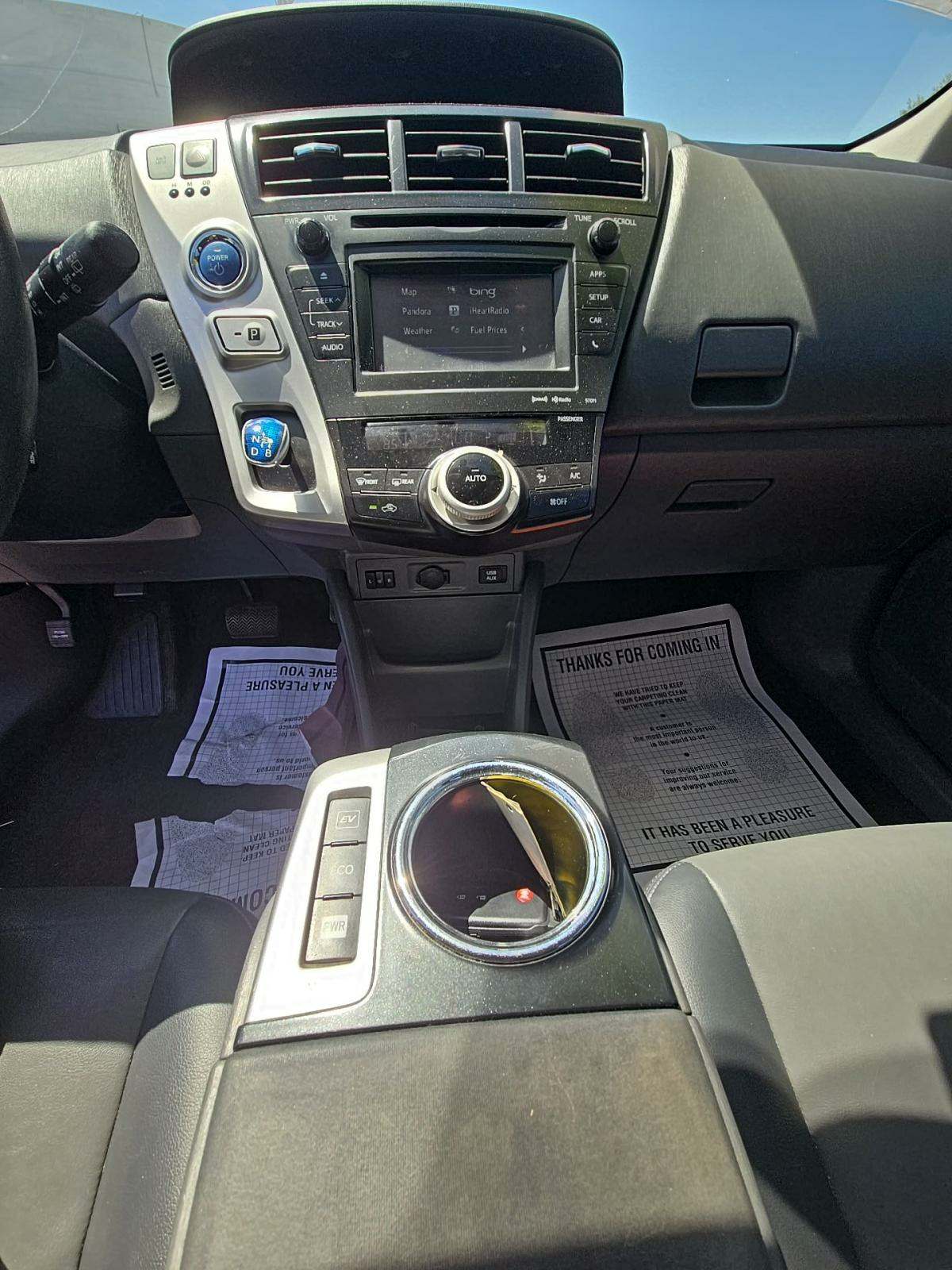 2012 Toyota Prius v Five FWD