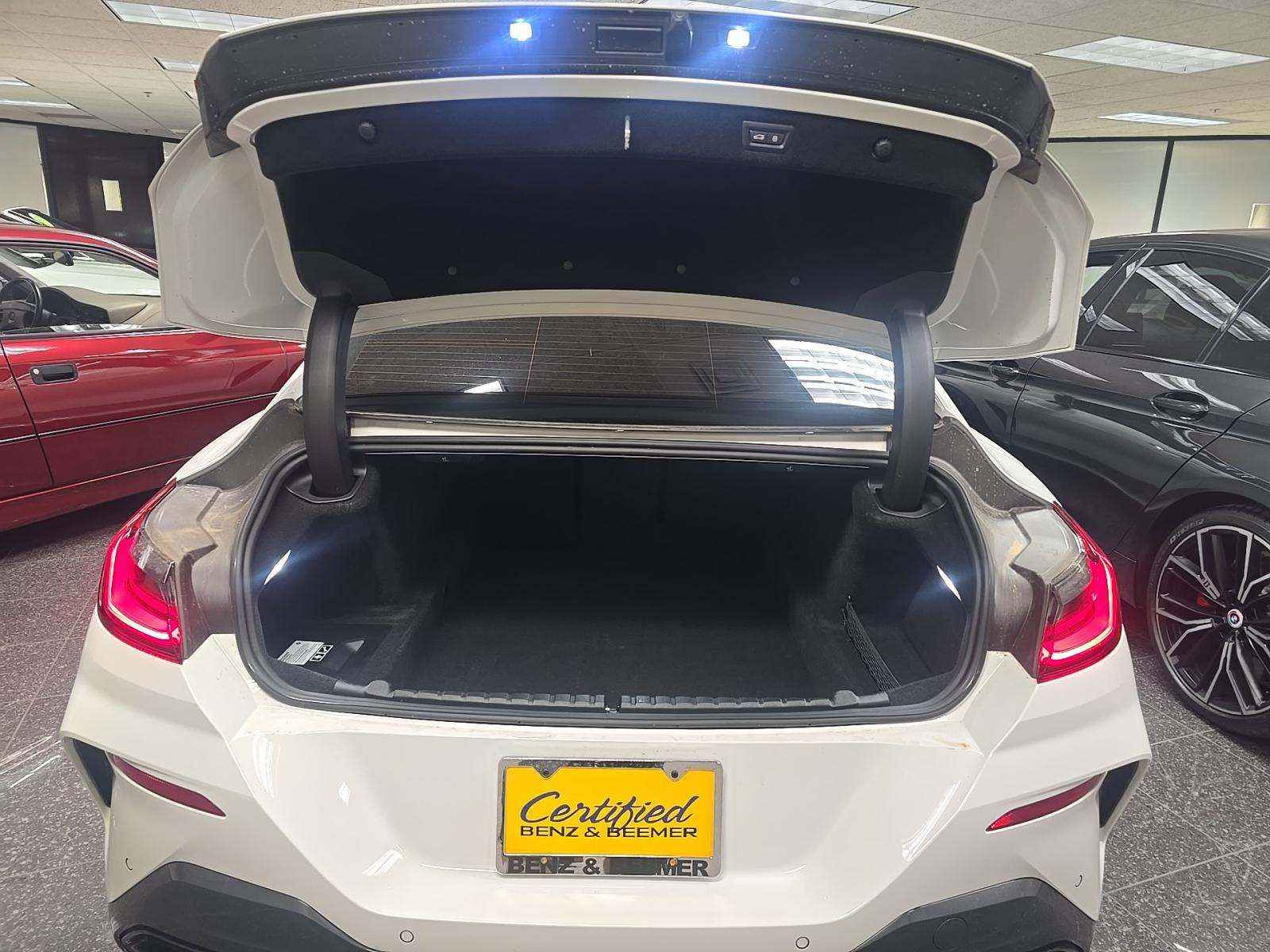 2024 BMW 8 Series 840i RWD