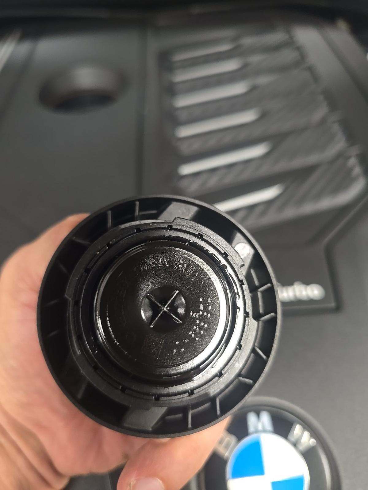 2024 BMW 8 Series 840i RWD