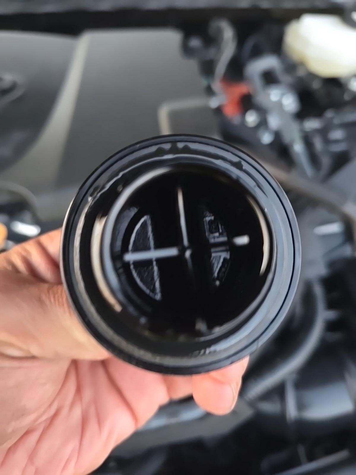 2025 Toyota Camry LE FWD