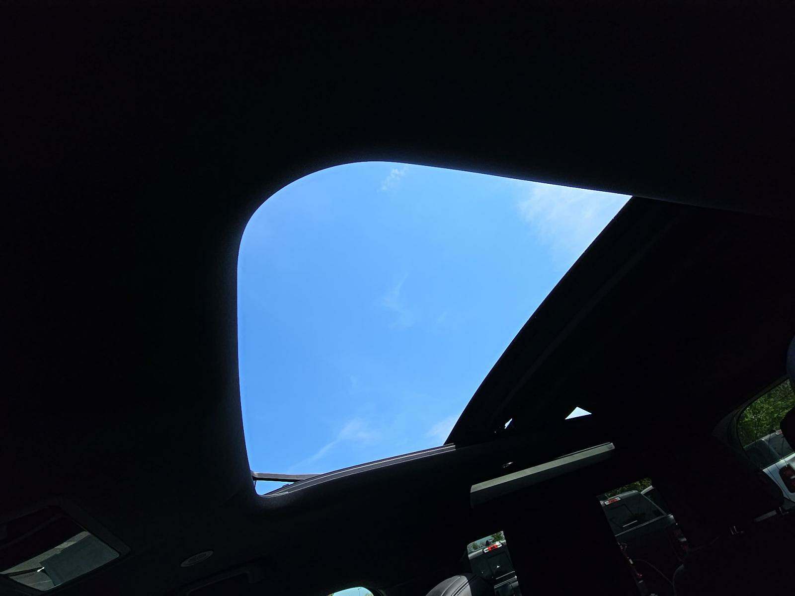 2023 Land Rover Defender 90 75th Limited Edition AWD