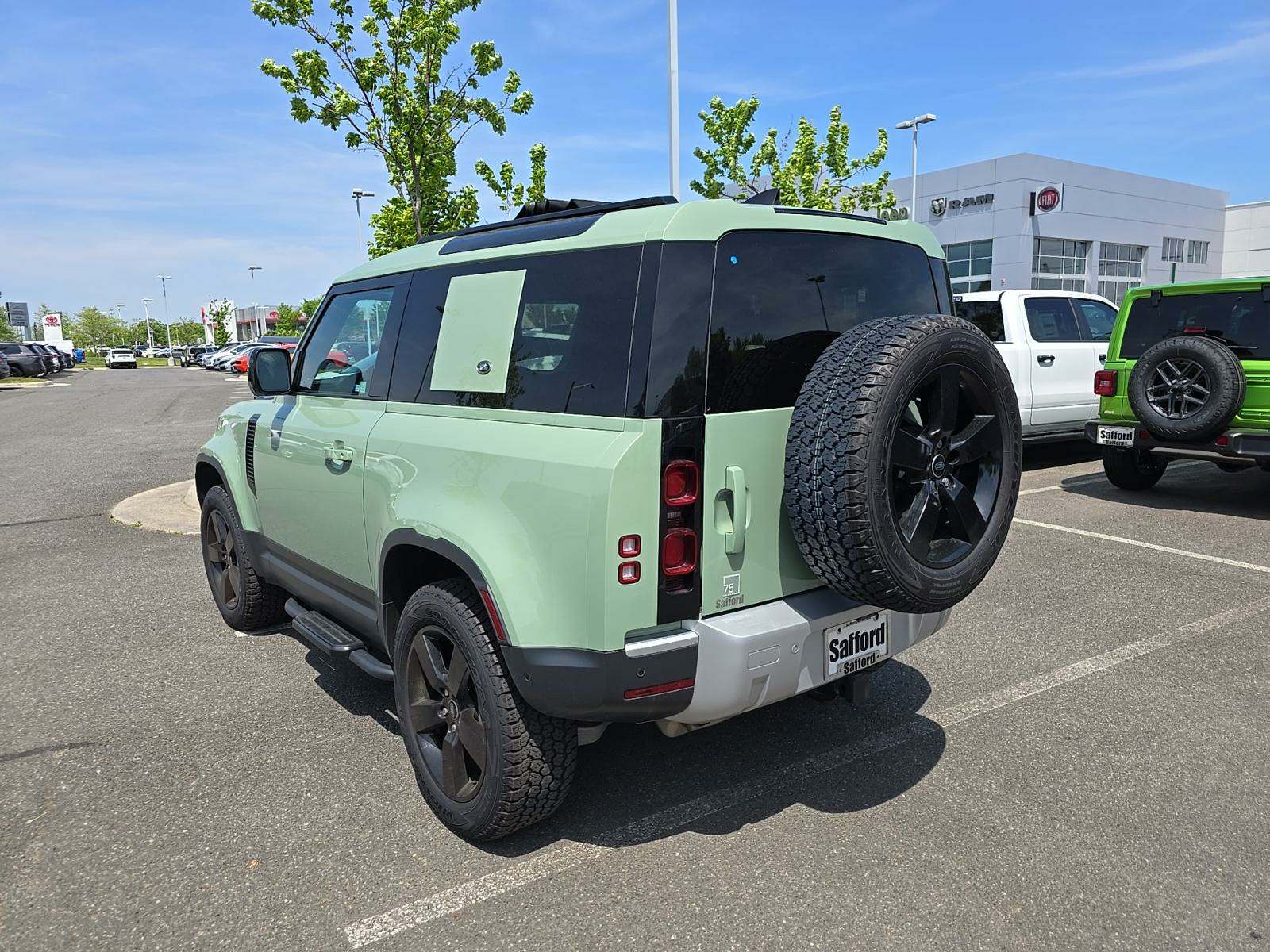2023 Land Rover Defender 90 75th Limited Edition AWD