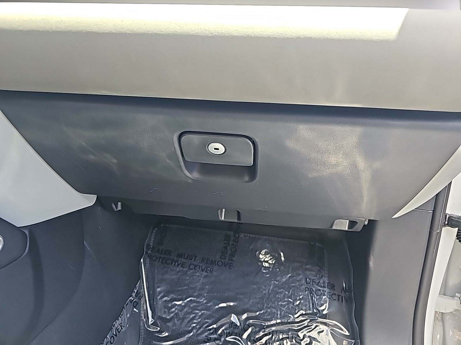 2023 Land Rover Defender 90 SE AWD