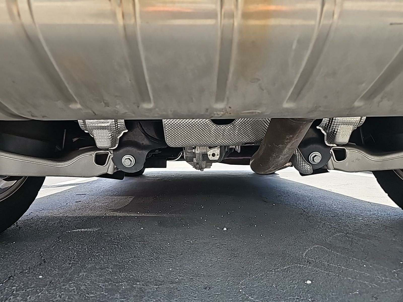 2023 Land Rover Defender 90 SE AWD