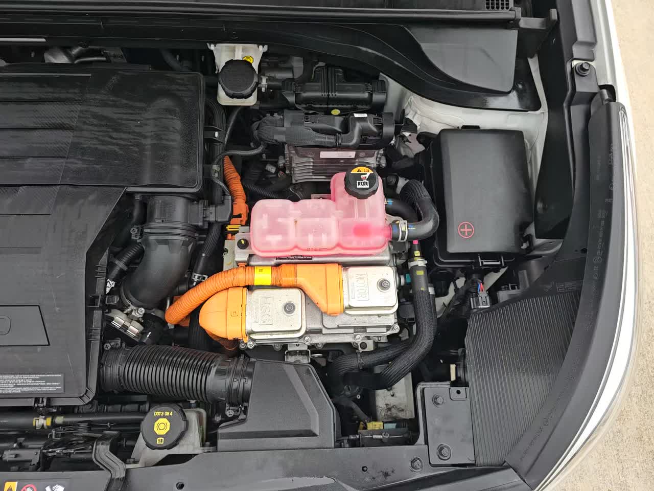 2022 Kia Niro Touring SE FWD