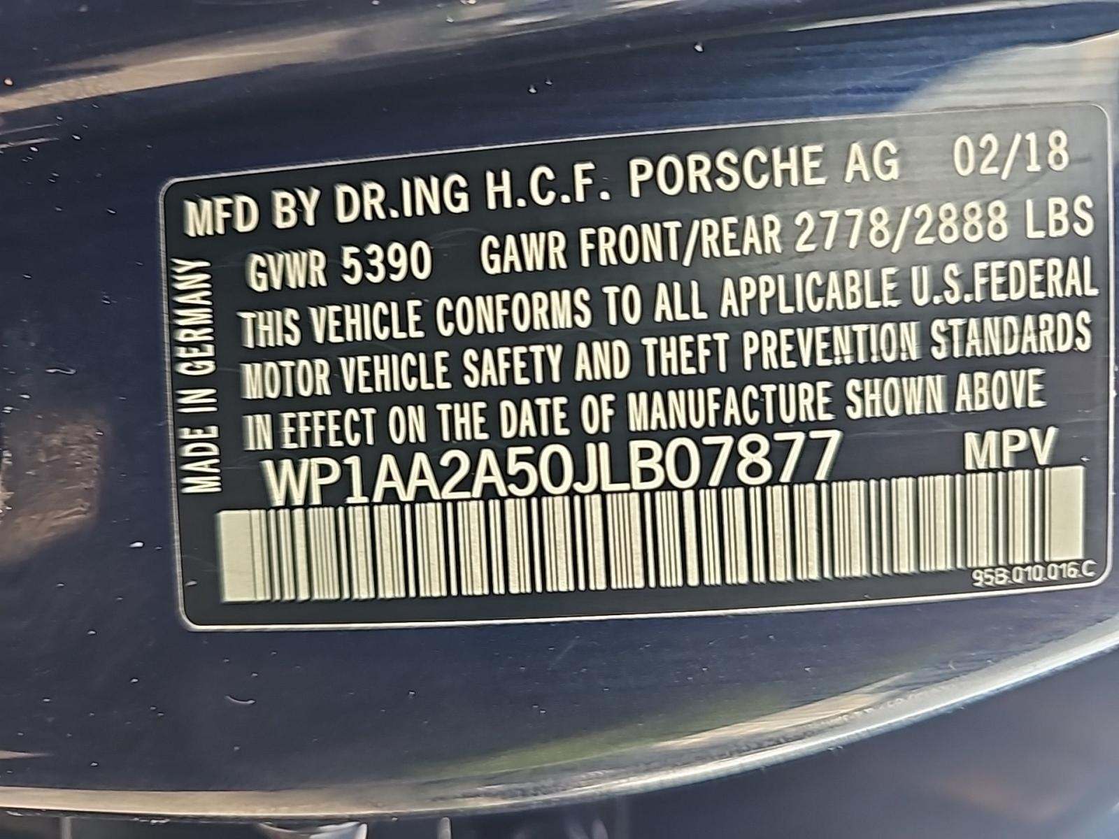 2018 Porsche Macan Base AWD