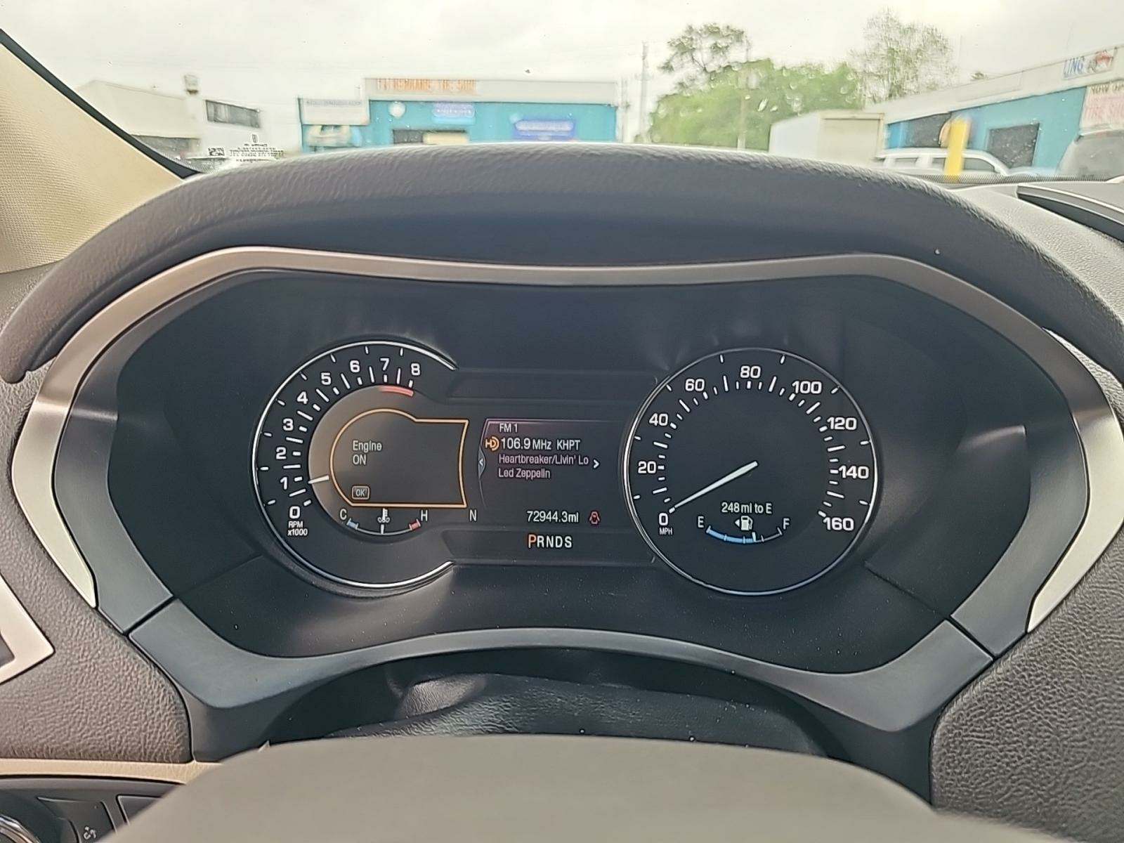 2016 Lincoln MKZ Base FWD