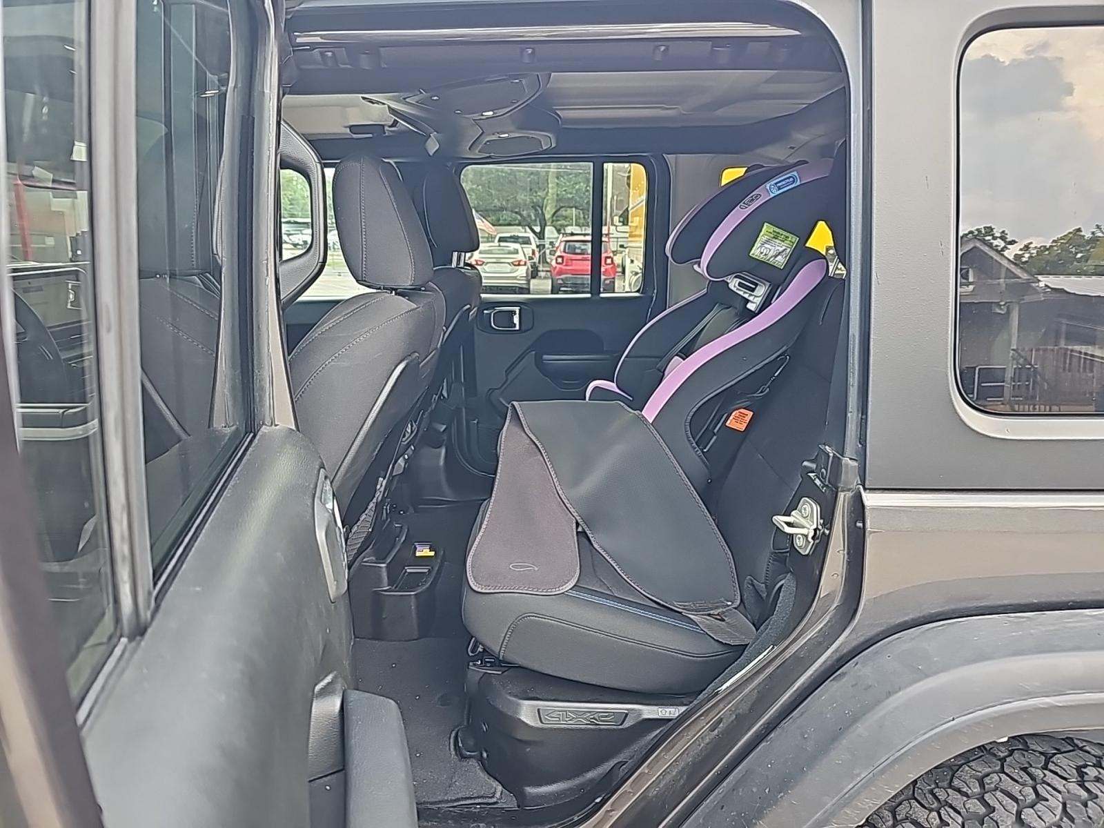 JEEP 4XE RUBICON - 9