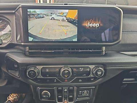 JEEP 4XE RUBICON - 6