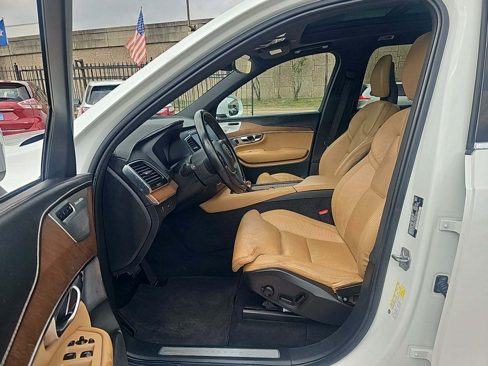 2017 Volvo XC90 T6 Inscription AWD