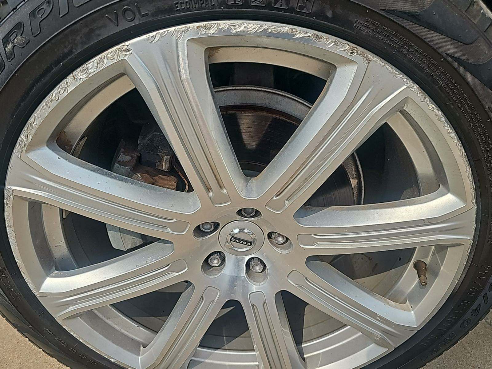 2017 Volvo XC90 T6 Inscription AWD