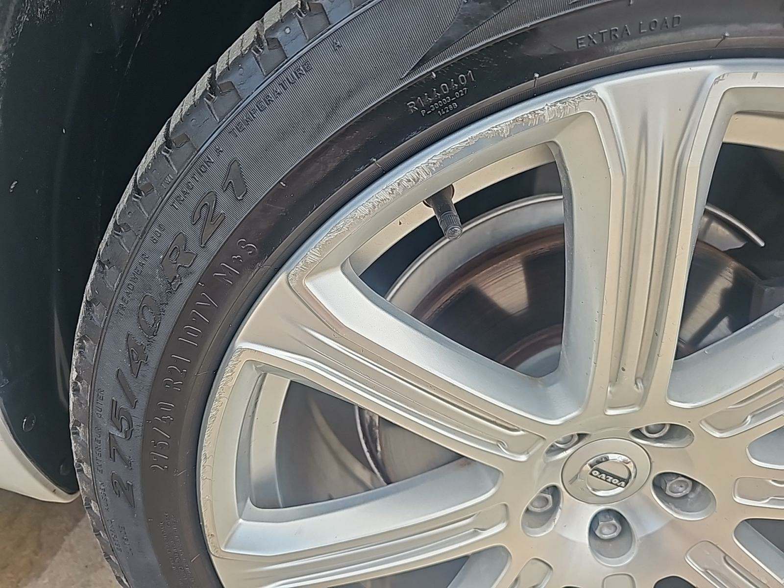 2017 Volvo XC90 T6 Inscription AWD